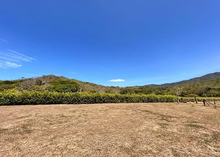 Сasa de vacaciones Cabañas Corozalito Naturaleza aves y tranquilidad cerca de playas Corozalito Punta Islita San Miguel Coyote Bejuco Costa de Oro entre otras *